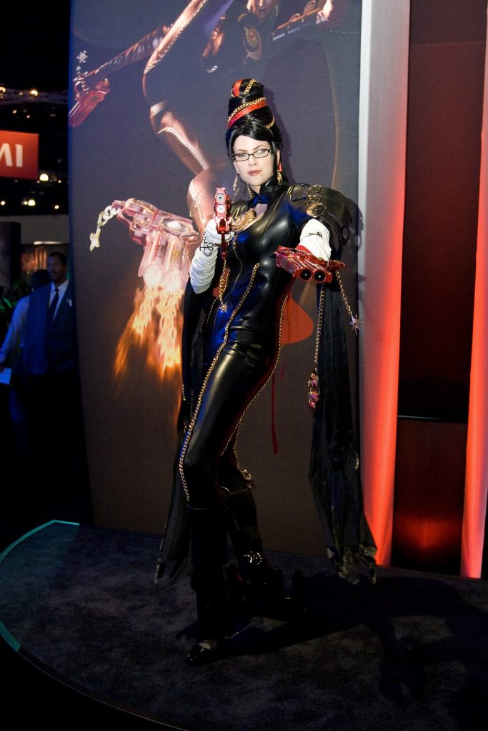 Promotional model dressed as Bayonetta at E3 2009